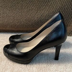 Tahari Black Leather Heels